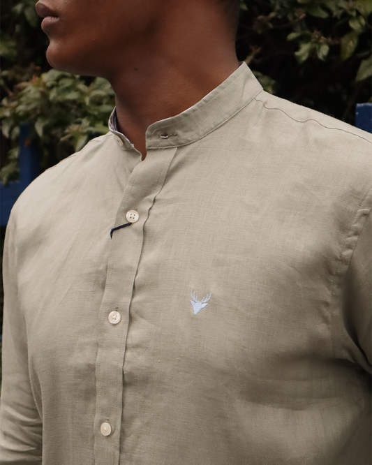 Camisa Lino Verde Militar Cuello Neru