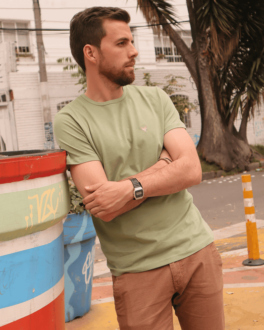 Camiseta Verde Musgo