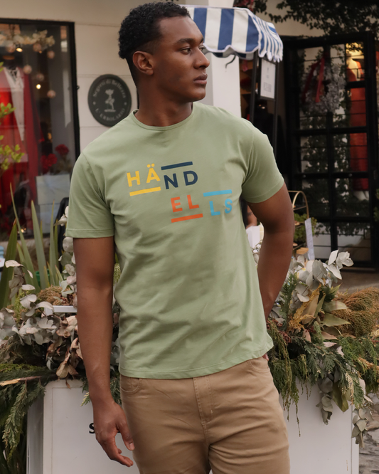 Camiseta verde musgo estampada