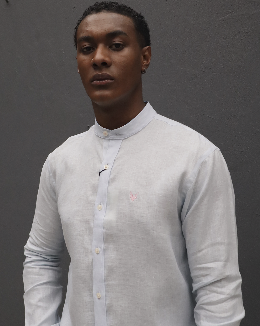 Camisa Lino Azul Clara Cuello Neru