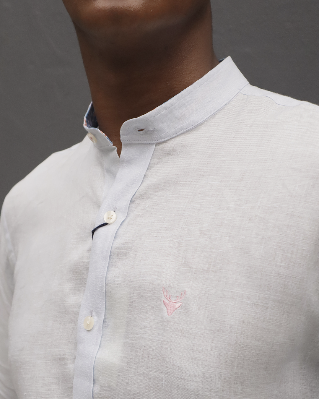 Camisa Lino Azul Clara Cuello Neru